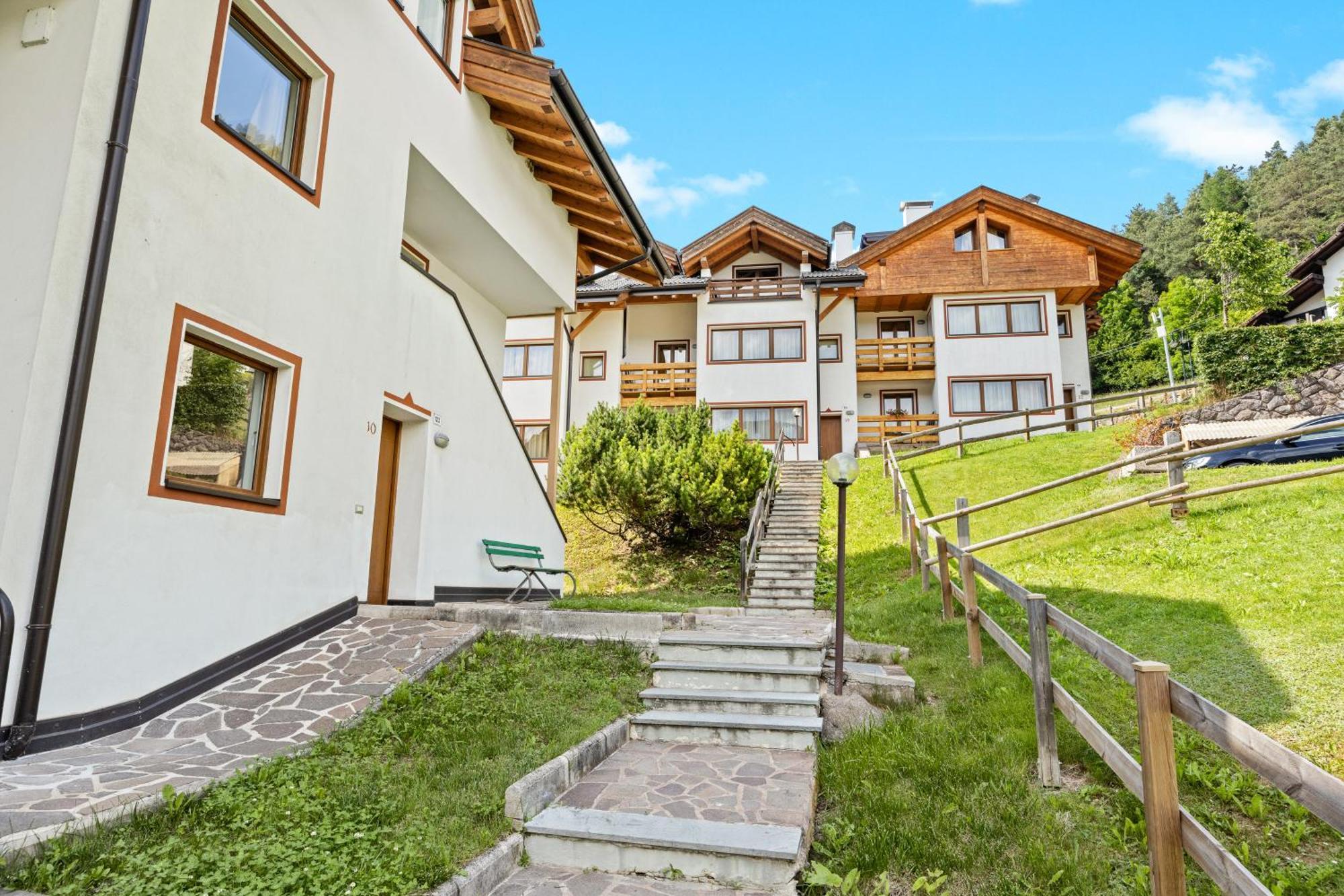 Residence Des Alpes Cavalese Exterior foto