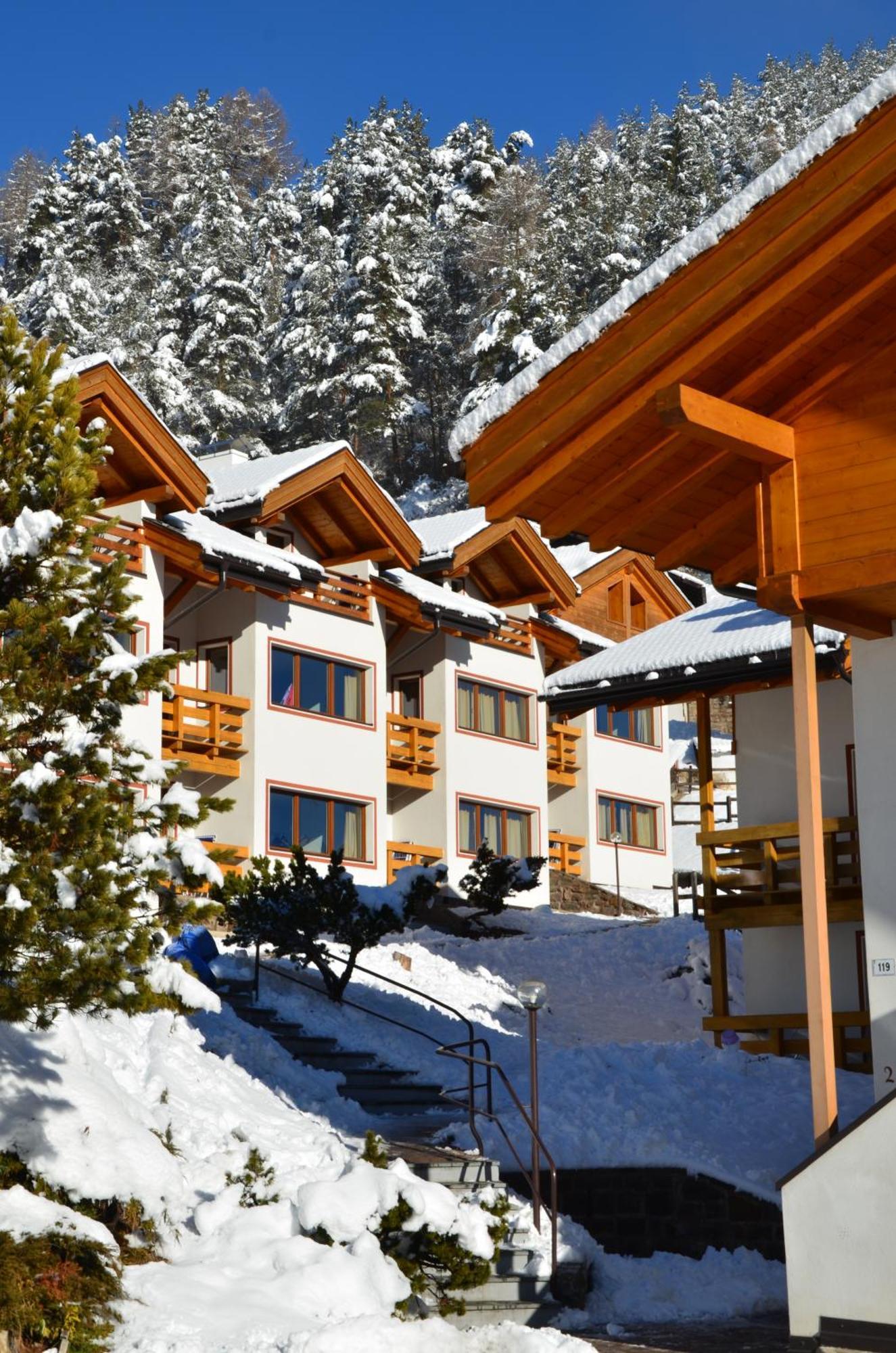 Residence Des Alpes Cavalese Exterior foto